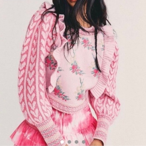 LoveShackFancy Warwick Ruffle Crewneck Sweater in Strawberry Floral Size Medium - Picture 2 of 11